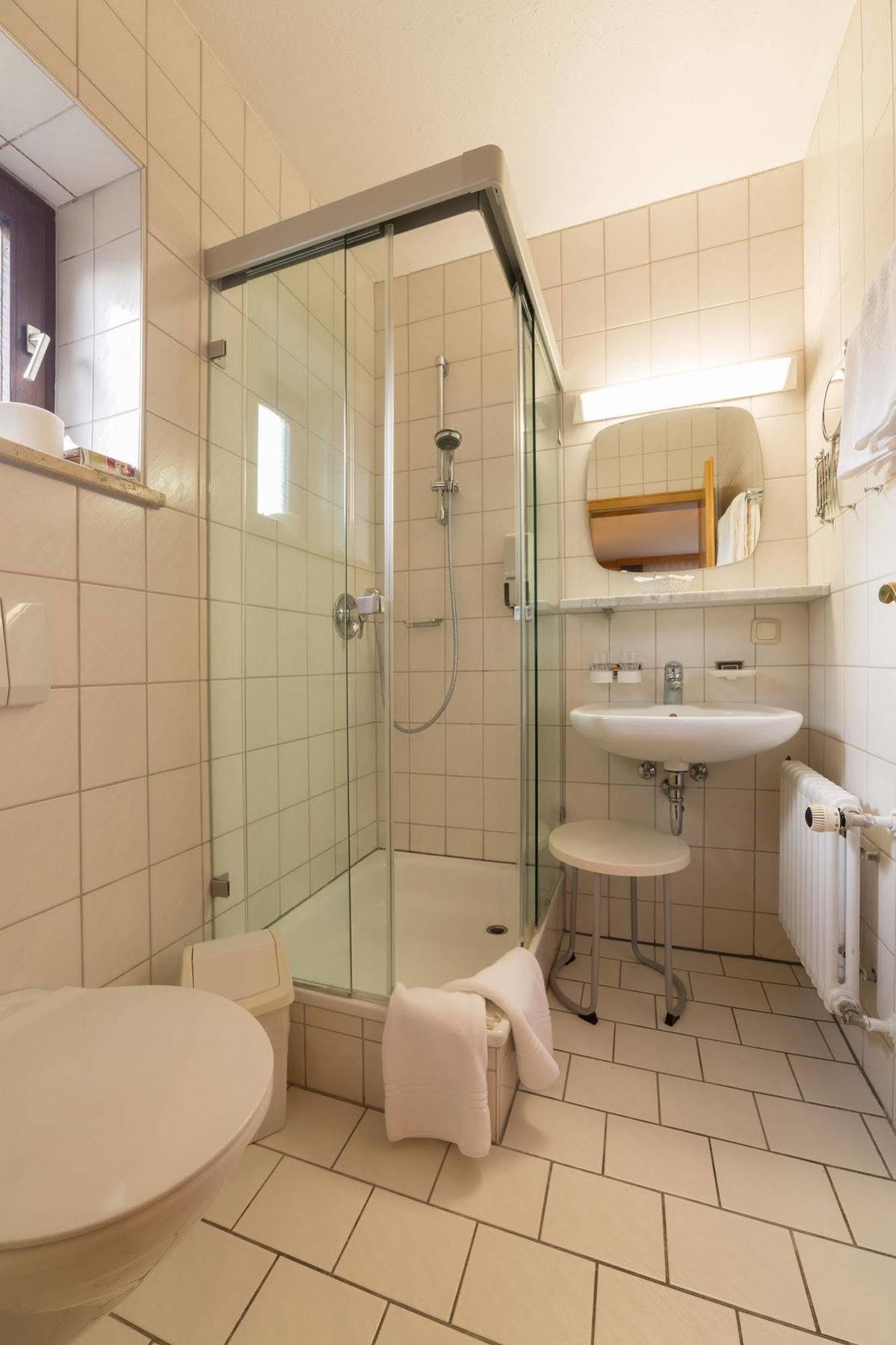 באד וויריסהופן Hotel Bayernwinkel - Yoga & Ayurveda מראה חיצוני תמונה